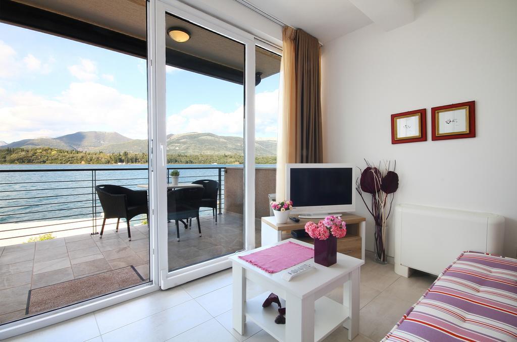 Aruba Apartments Тиват Номер фото
